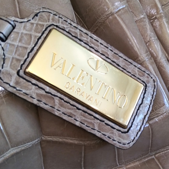 Valentino Crocodile Tan Bag - Picture 11 of 11